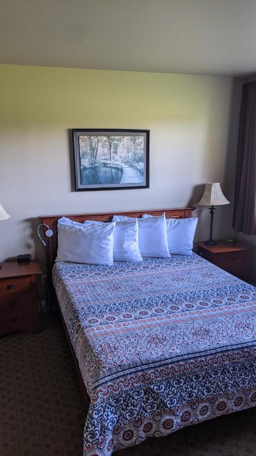 The Meadowlark Inn East Springfield Zewnętrze zdjęcie